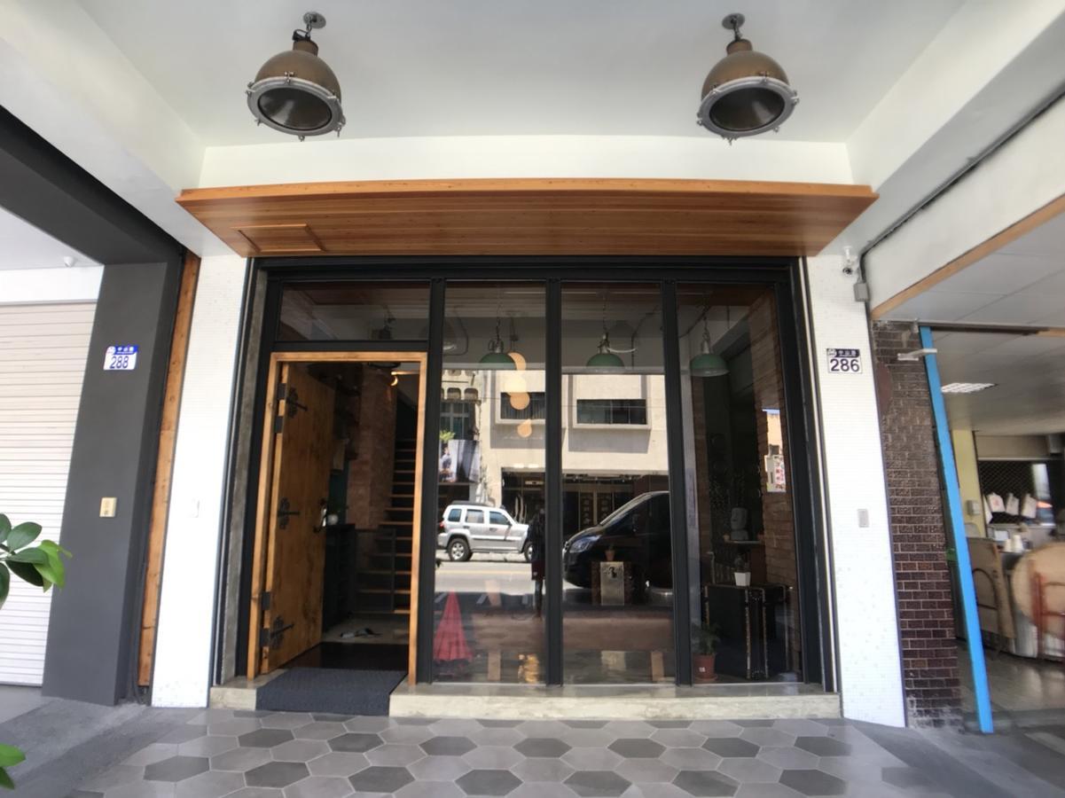 Mr. Buster B&B Hualien City Ngoại thất bức ảnh