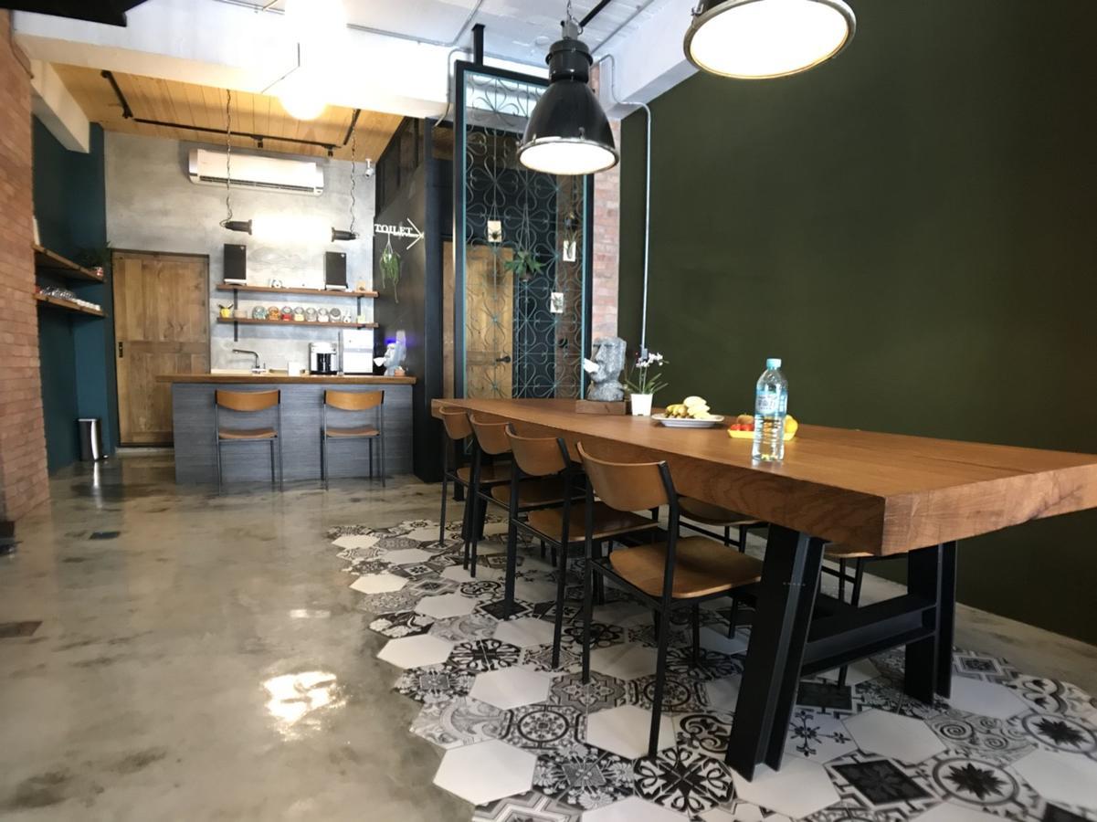 Mr. Buster B&B Hualien City Ngoại thất bức ảnh